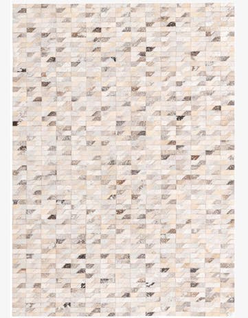 5' 4 x 7' 6 Cowhide Rug
