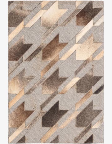 2' 1 x 3' 1 Cowhide Rug