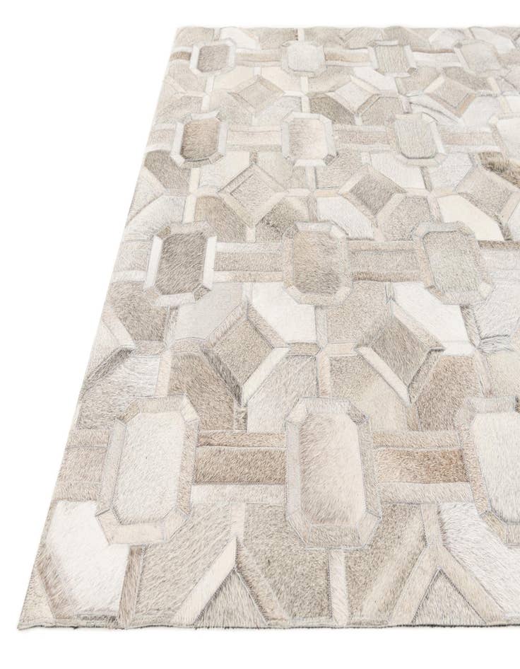 Detail image of 5' 1 x 7' 11 Cowhide Stocks Rug