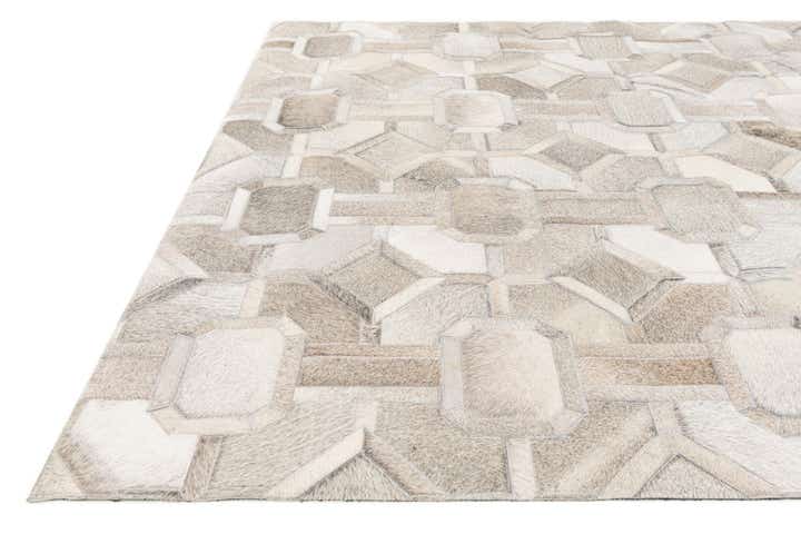 5' 1 x 7' 11 Cowhide Stocks Rug