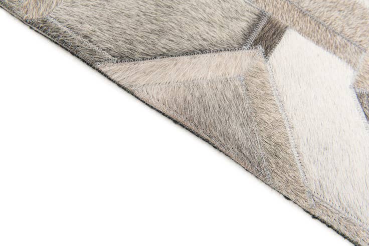 Detail image of 5' 1 x 7' 11 Cowhide Stocks Rug