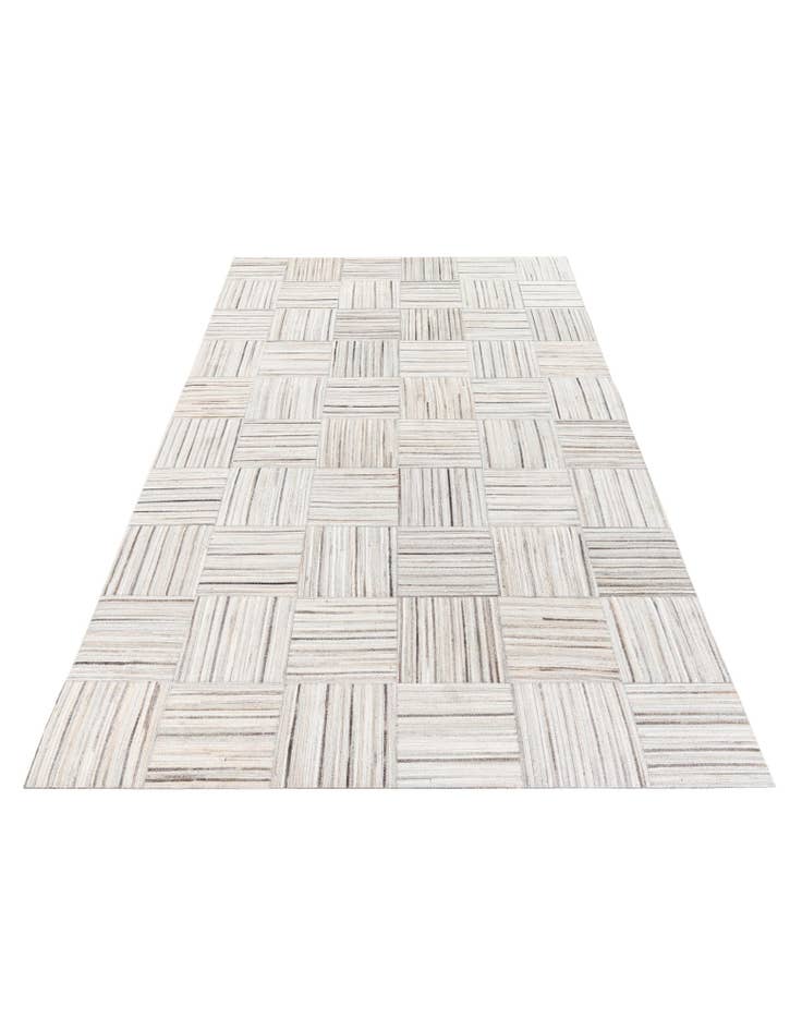 Detail image of 5' x 8' 3 Cowhide Stocks Rug