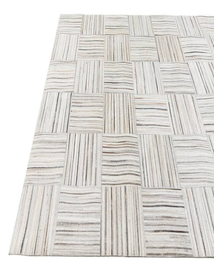 Detail image of 5' x 8' 2 Cowhide Stocks Rug