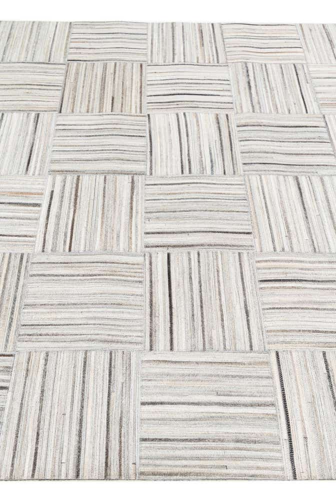 5' x 8' 2 Cowhide Stocks Rug