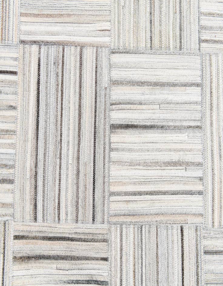 Detail image of 5' x 8' 2 Cowhide Stocks Rug