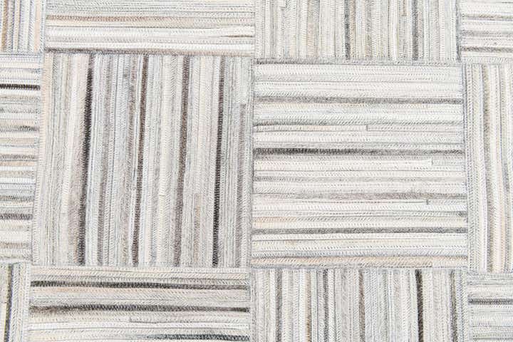 5' x 8' 2 Cowhide Stocks Rug