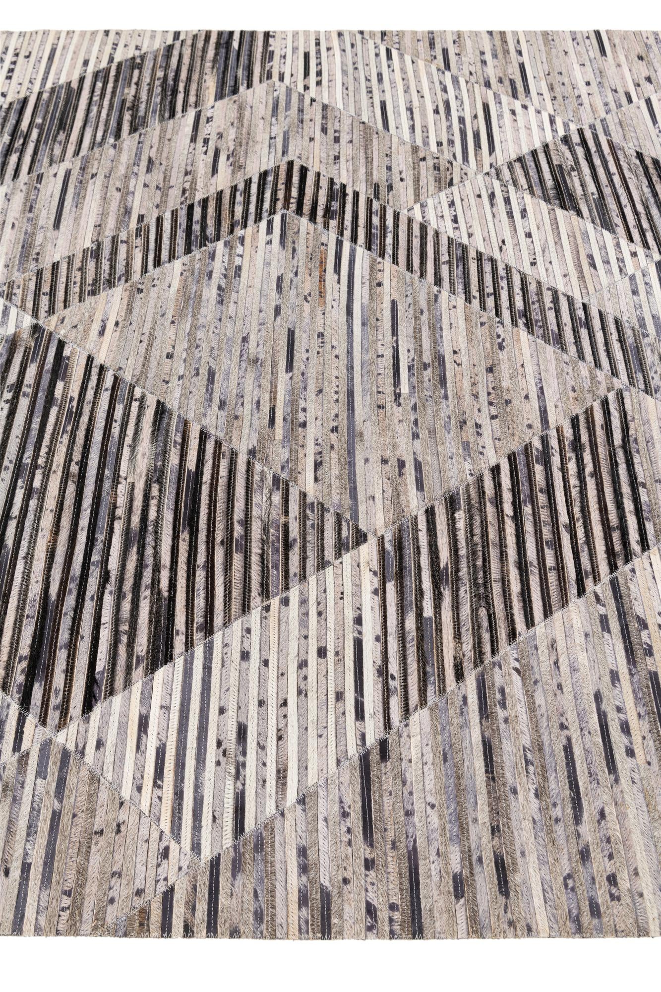 5' x 8' 1 Cowhide Stocks Rug