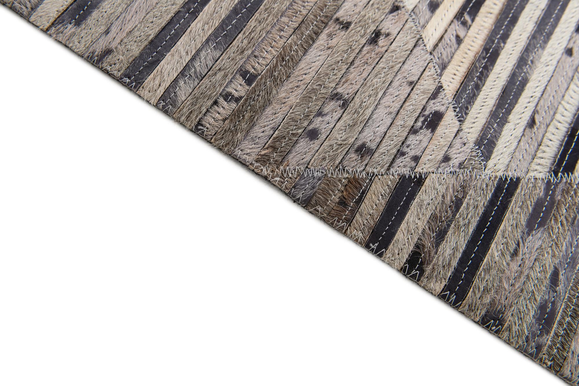 5' x 8' 1 Cowhide Stocks Rug
