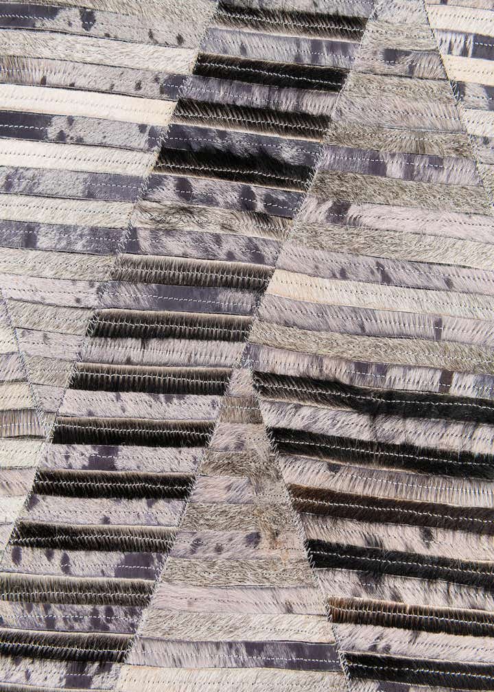 5' x 8' 1 Cowhide Stocks Rug