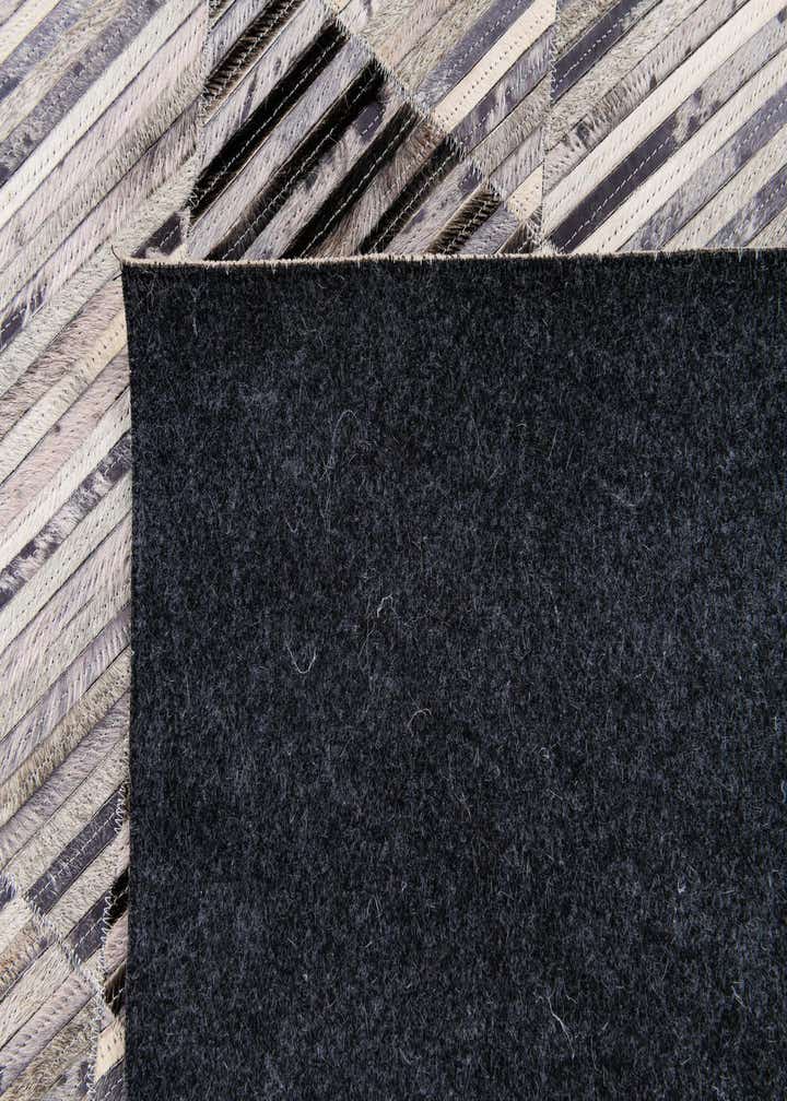 5' x 8' 1 Cowhide Stocks Rug