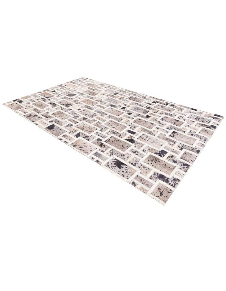 Detail image of 4' 11 x 8' Cowhide Stocks Rug