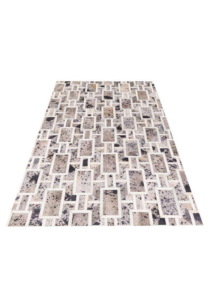 4' 11 x 8' Cowhide Stocks Rug