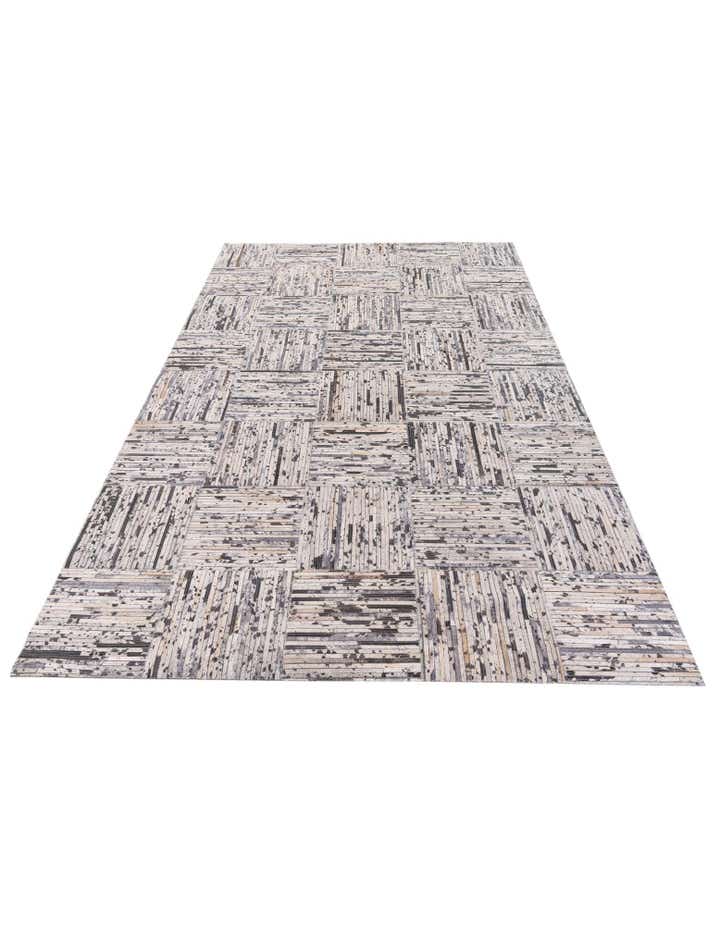 4' 11 x 7' 10 Cowhide Stocks Rug