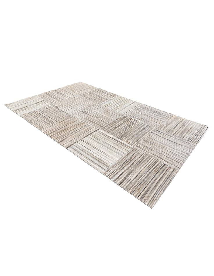 Detail image of 5' x 8' 3 Cowhide Stocks Rug