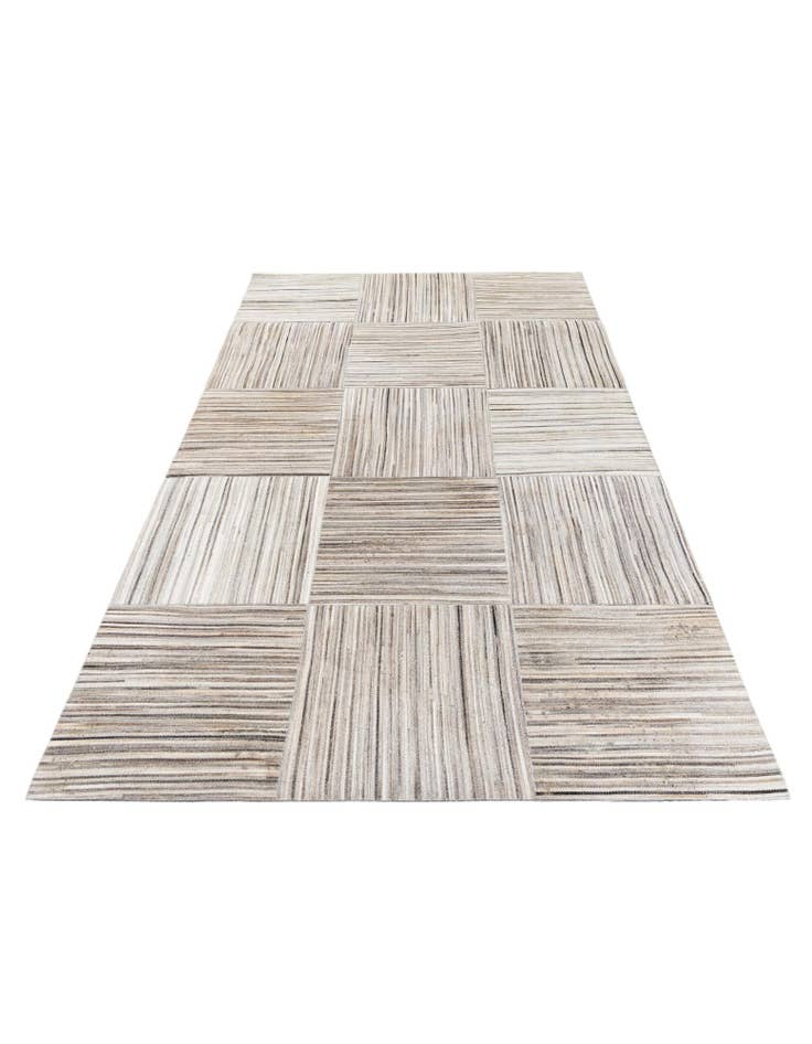 Detail image of 5' x 8' 3 Cowhide Stocks Rug