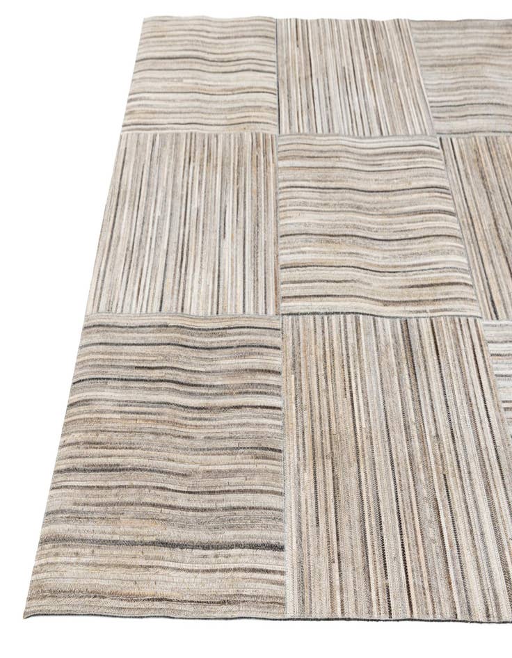 Detail image of 4' 11 x 8' 3 Cowhide Stocks Rug