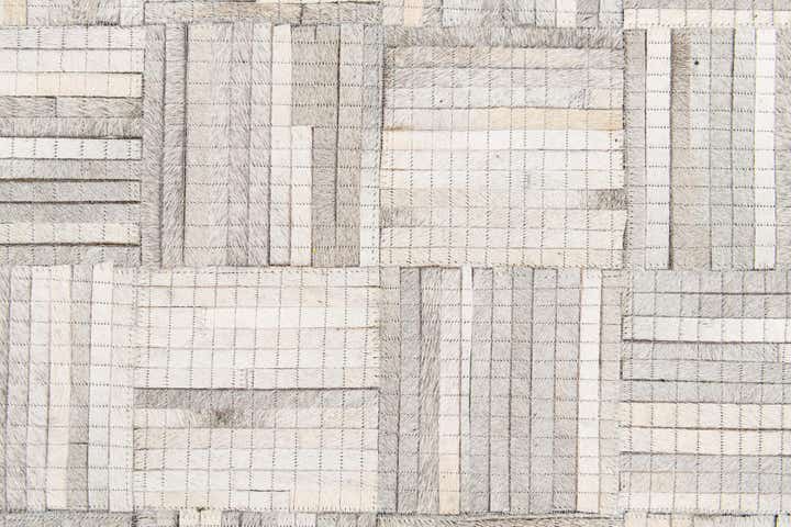 4' 1 x 6' 1 Cowhide Stocks Rug
