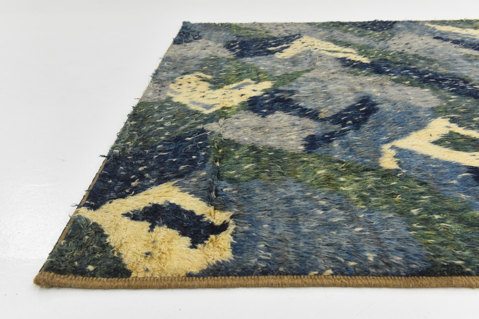 6' 8 x 9' 5 Hand Knotted Darya Wool Rug