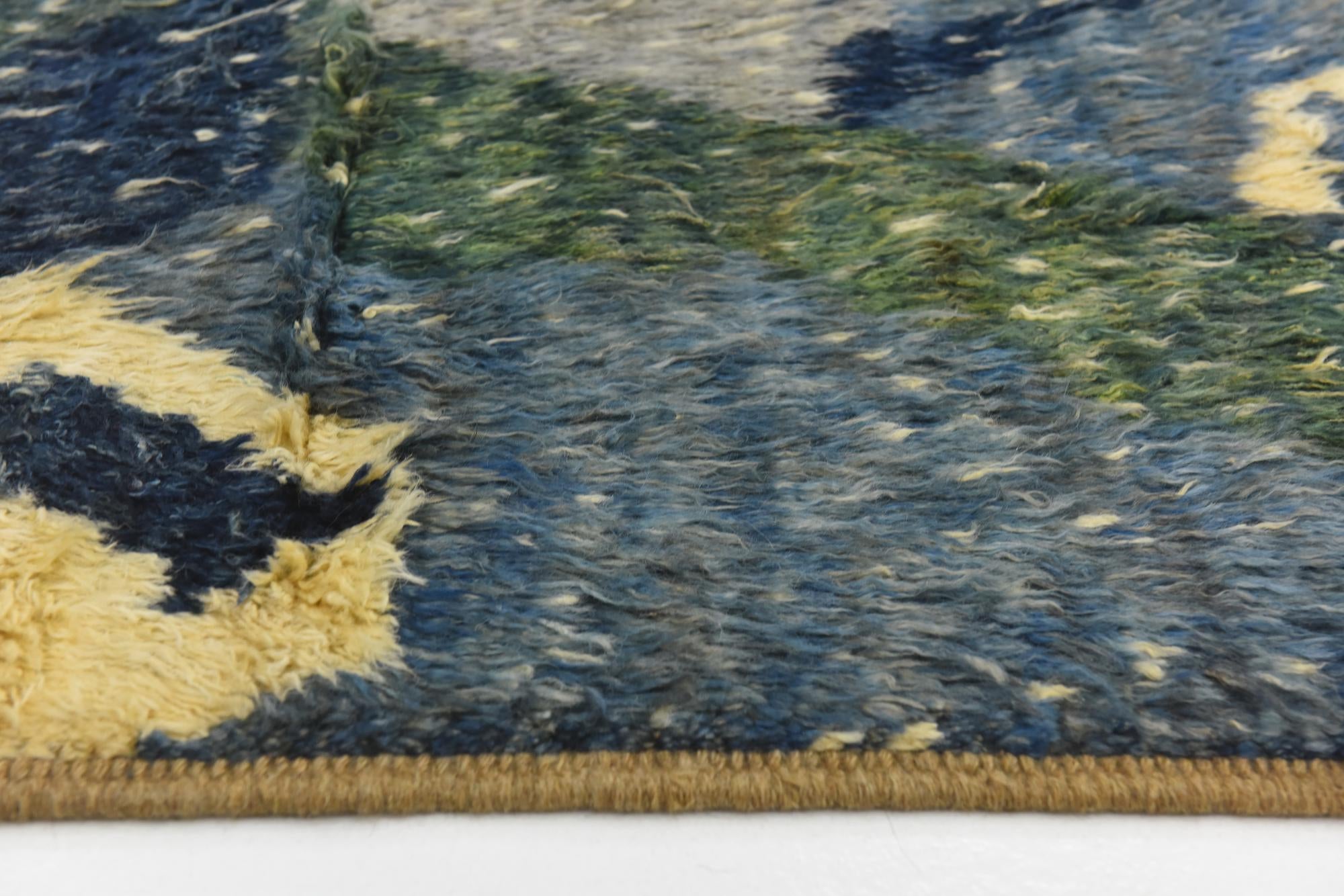 6' 8 x 9' 5 Hand Knotted Darya Wool Rug
