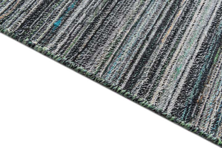 5' 8 x 8' Hand Knotted Darya Wool Rug