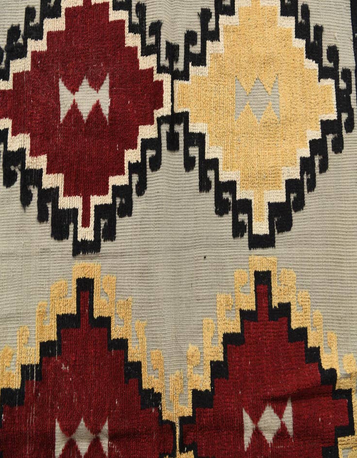 Detail image of 7' 10 x 10' 7  Hand Knotted Darya Wool Rug