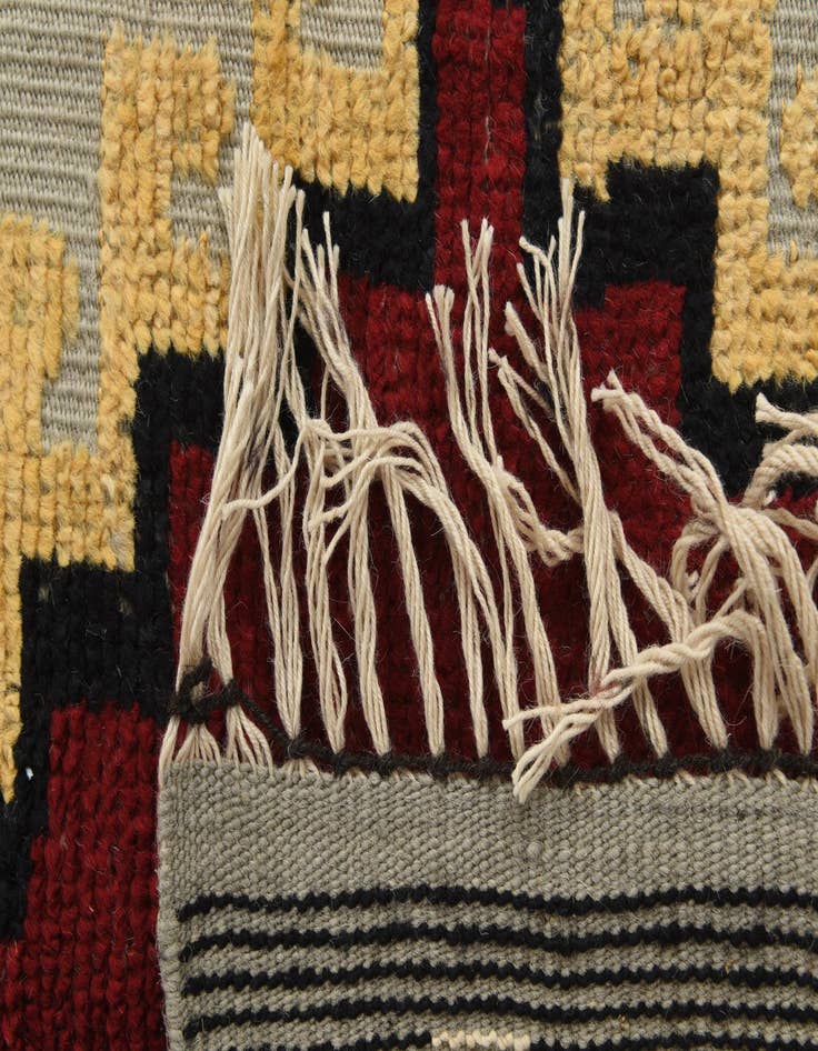 Detail image of 7' 10 x 10' 7  Hand Knotted Darya Wool Rug