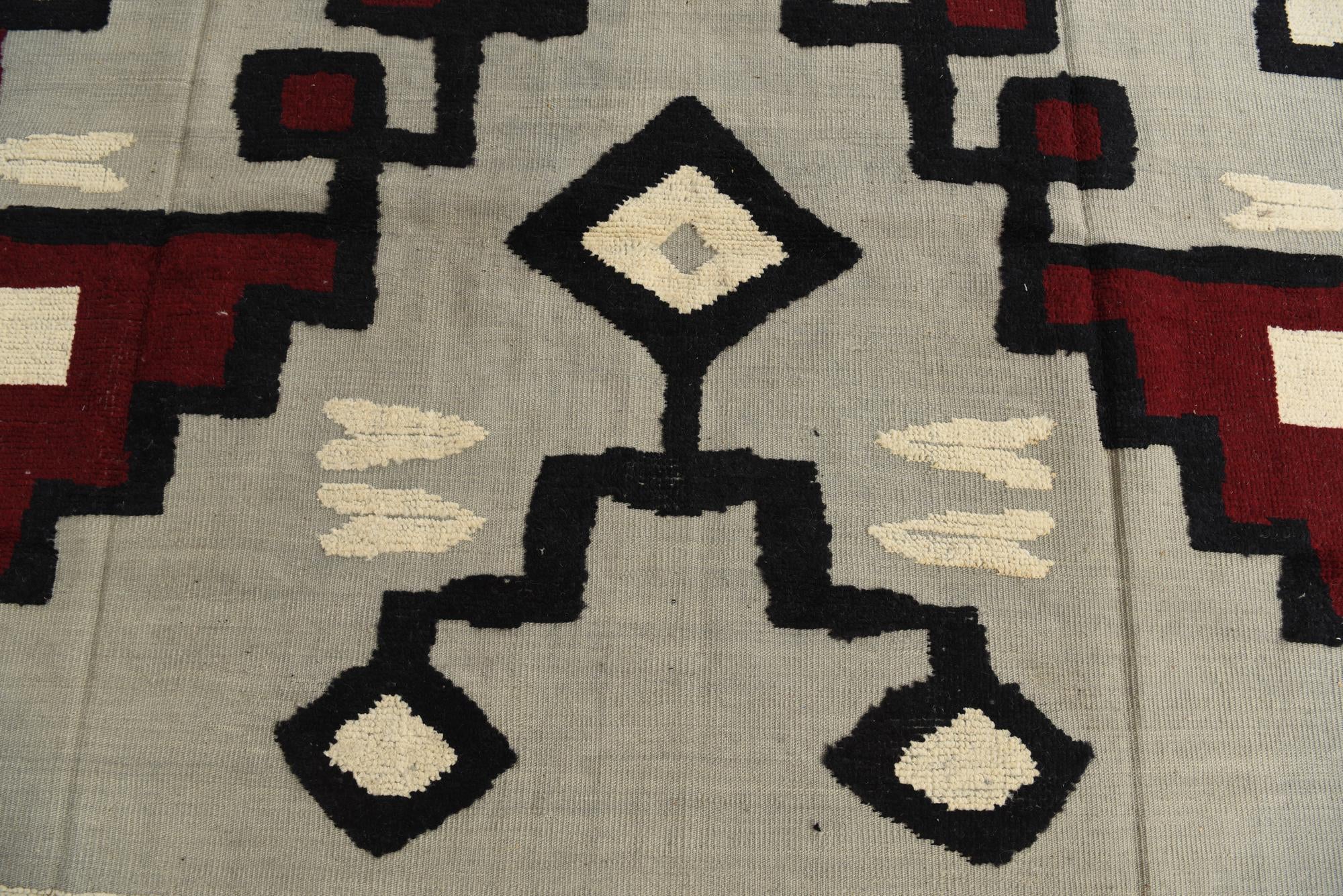 8' 7 x 12' Hand Knotted Darya Wool Rug