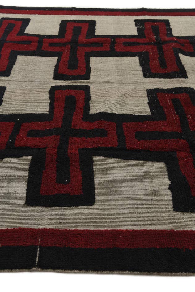 Detail image of 8' 1 x 10' 7 Hand Knotted Darya Wool Rug