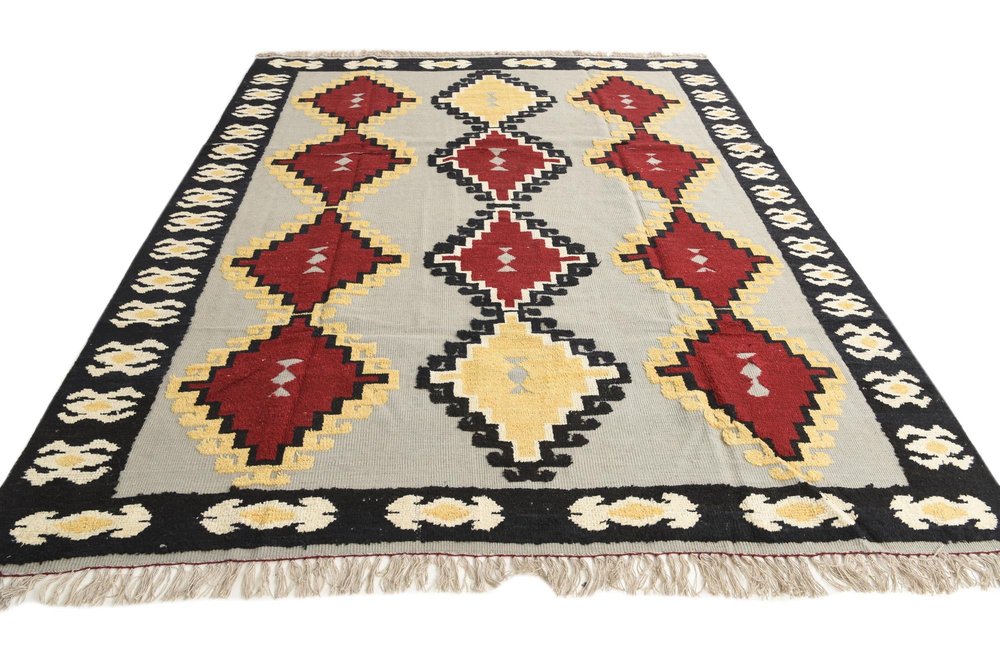 8' 1 x 10' 2 Hand Knotted Darya Wool Rug