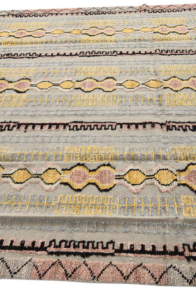 7' 10 x 10' 5 Hand Knotted Darya Wool Rug