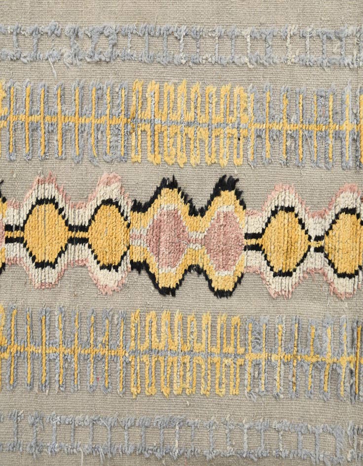 Detail image of 7' 10 x 10' 5  Hand Knotted Darya Wool Rug