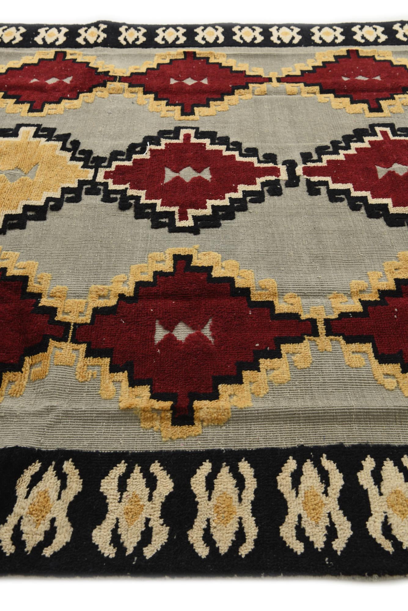 8' 2 x 9' 5 Hand Knotted Darya Wool Rug