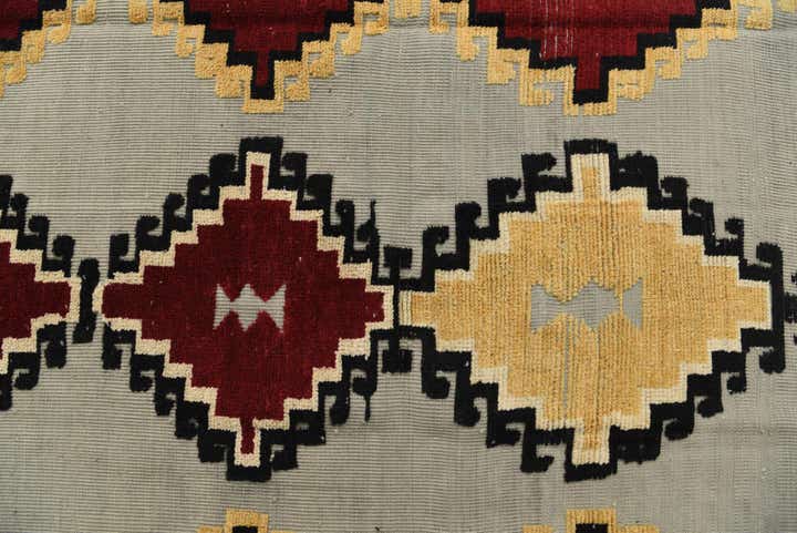 8' 2 x 9' 5 Hand Knotted Darya Wool Rug