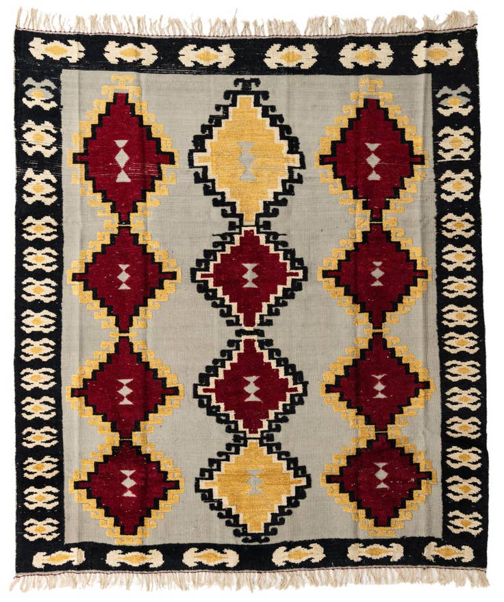 Detail image of 8' 2 x 9' 5 Hand Knotted Darya Wool Rug