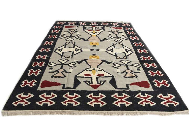 8' x 10' 4 Hand Knotted Darya Wool Rug