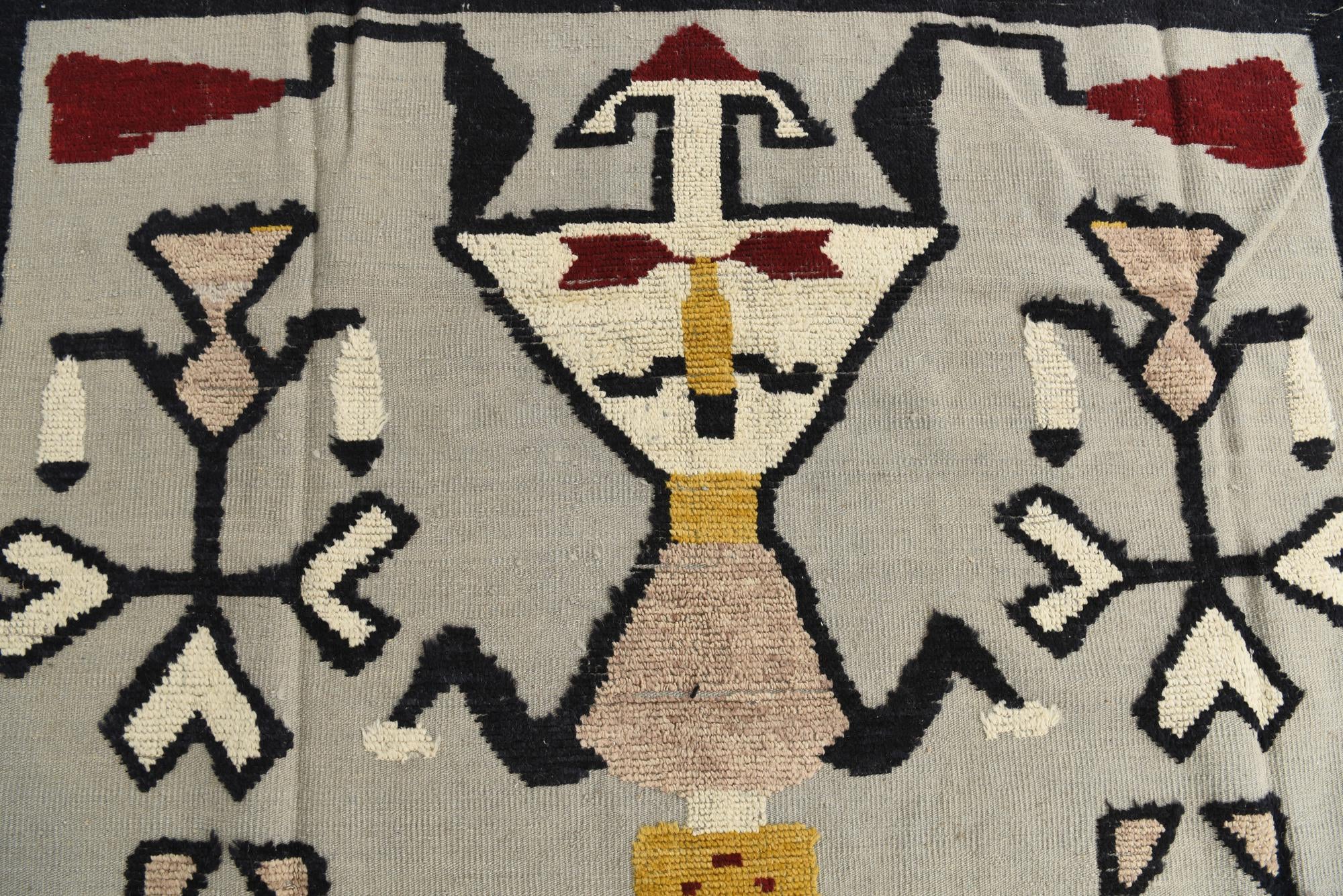8' x 10' 4 Hand Knotted Darya Wool Rug