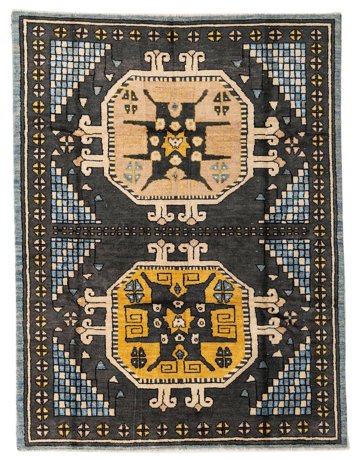 Detail image of 6' 7 x 9' 10 Hand Knotted Darya Rug