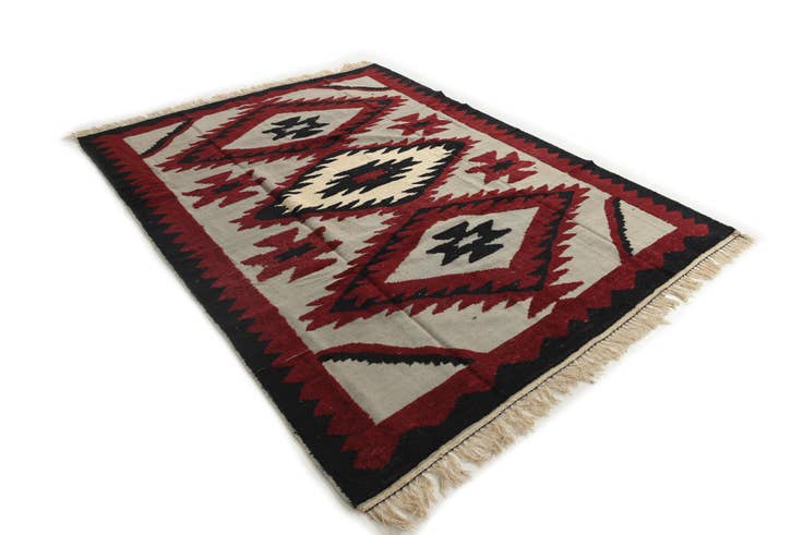 Detail image of 8' x 10' 4 Hand Knotted Darya Wool Rug