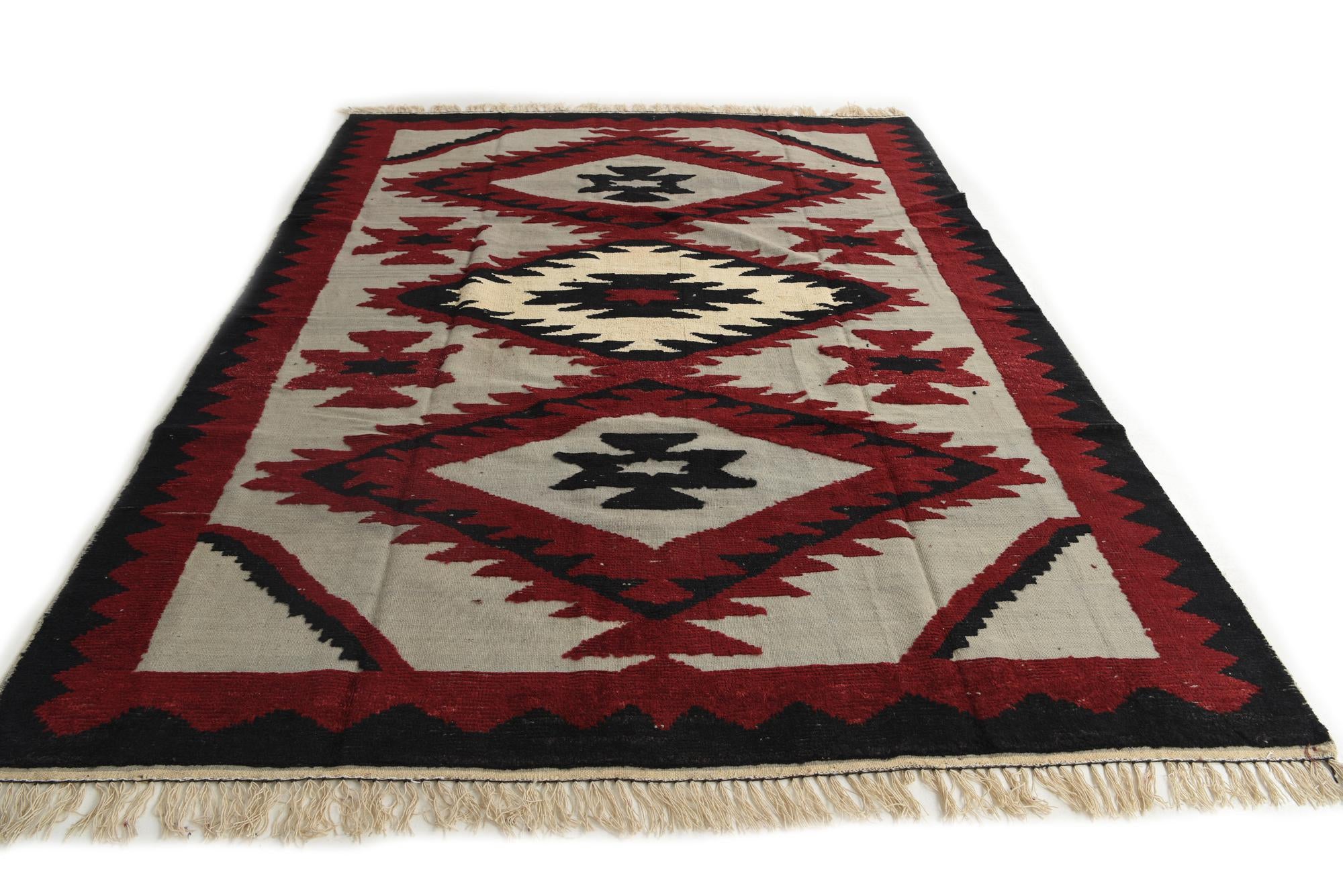 8' x 10' 4 Hand Knotted Darya Wool Rug