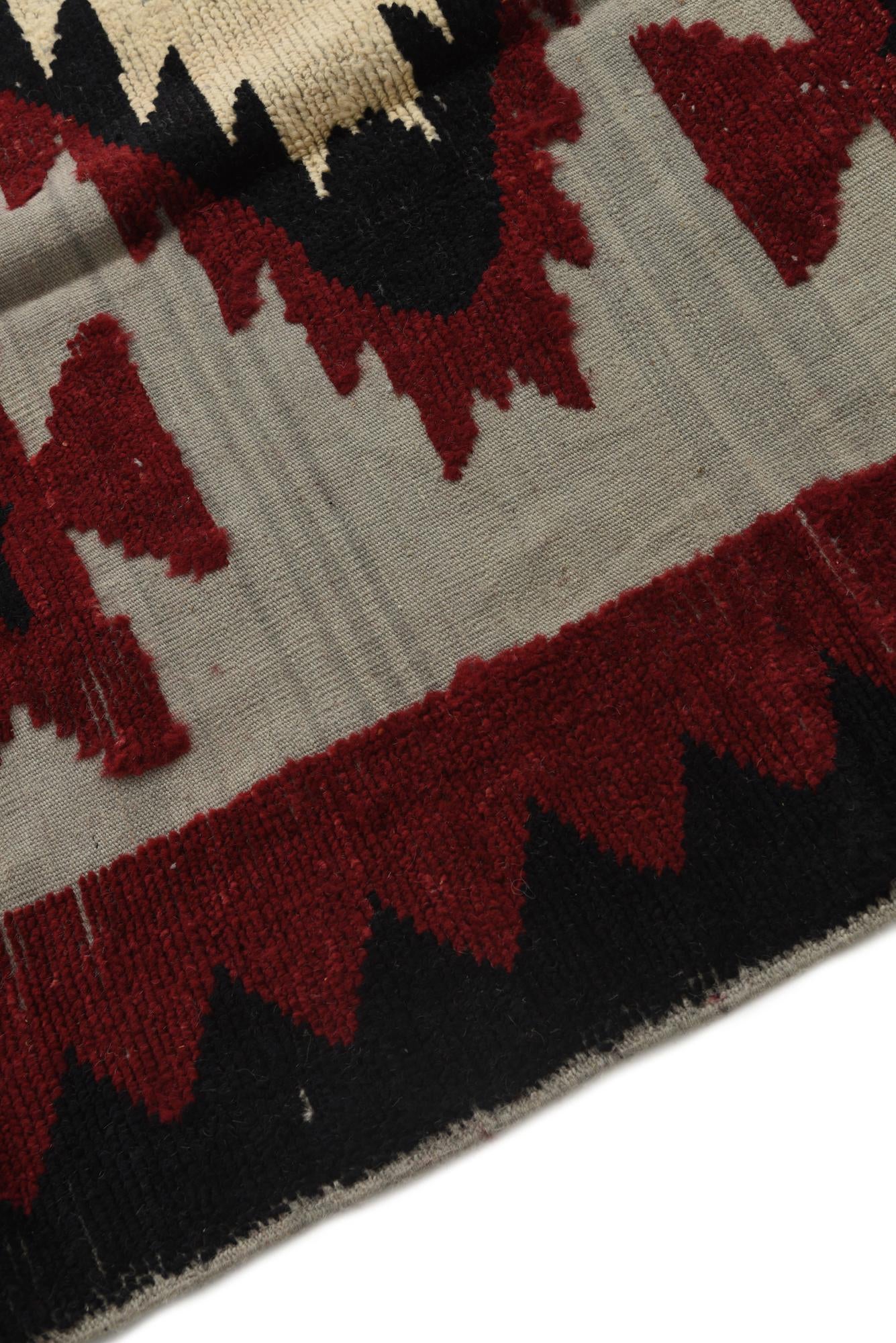 8' x 10' 4 Hand Knotted Darya Wool Rug