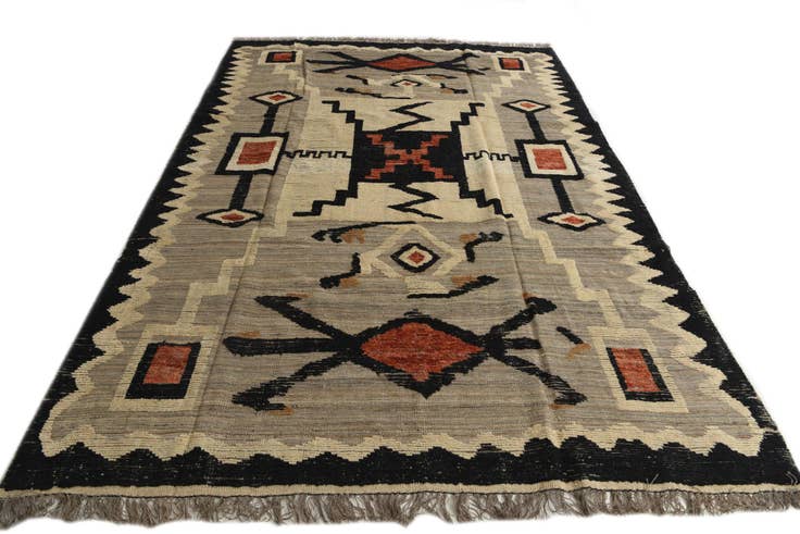 Detail image of 7' 10 x 11' 2 Hand Knotted Darya Wool Rug