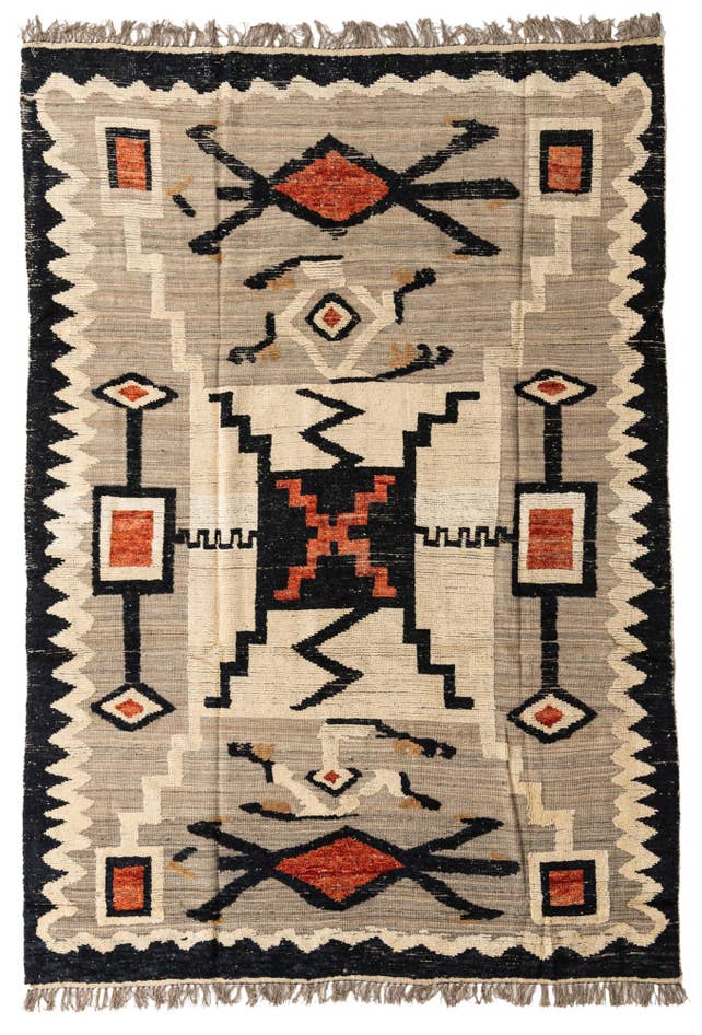 Detail image of 7' 10 x 11' 2 Hand Knotted Darya Wool Rug
