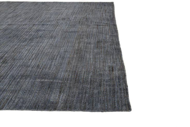 Detail image of 8' 5 x 9' 5 Hand Knotted Darya Wool Rug