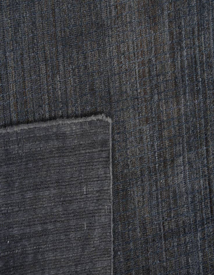 Detail image of 8' 5 x 9' 5  Hand Knotted Darya Wool Rug