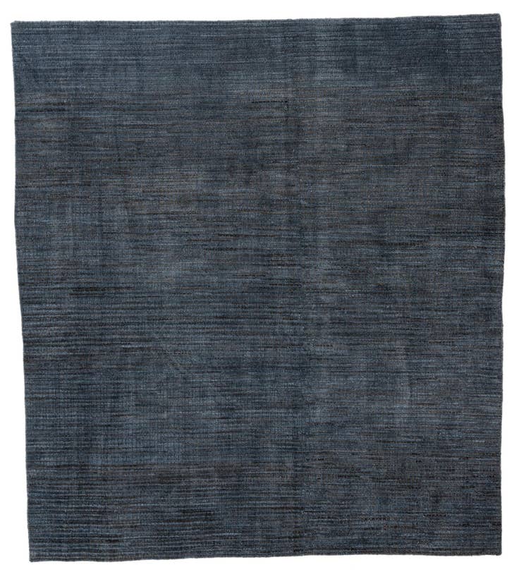 Detail image of 8' 5 x 9' 5 Hand Knotted Darya Wool Rug