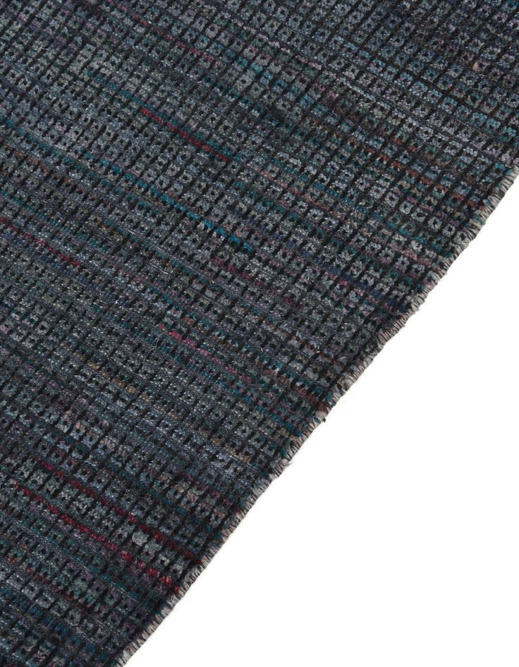 Detail image of 8' 9 x 12' 1  Hand Knotted Darya Wool Rug