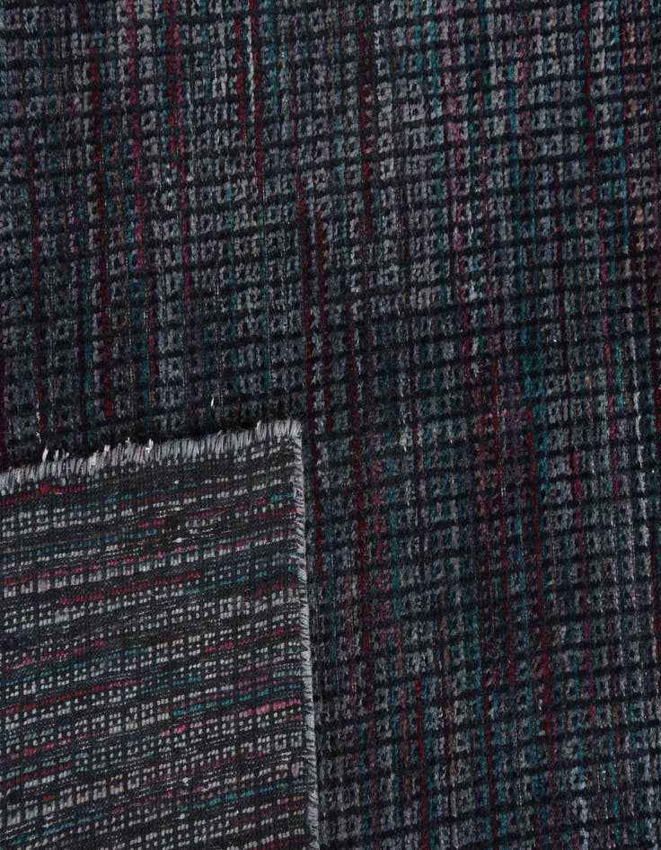 Detail image of 7' 10 x 10' 1  Hand Knotted Darya Wool Rug