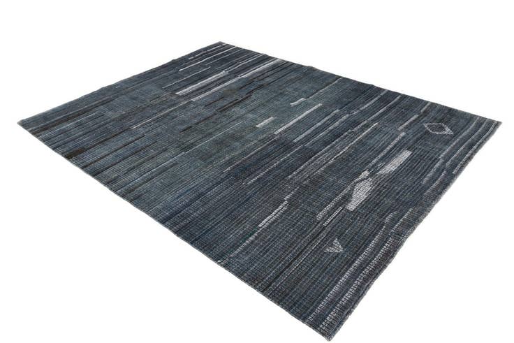 Detail image of 7' 7 x 9' 10 Hand Knotted Darya Wool Rug