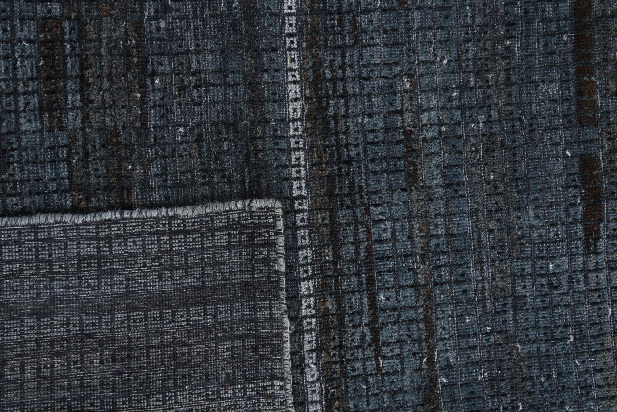 7' 7 x 9' 10 Hand Knotted Darya Wool Rug