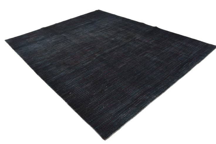 Detail image of 7' 11 x 10' Hand Knotted Darya Wool Rug